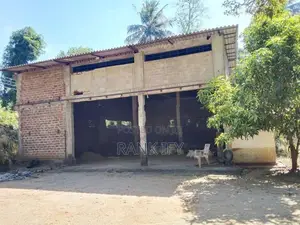 නිවසක් සමඟ ගබඩාවක් විකිණීමට දෙහිඅත්තකන්ඩිය