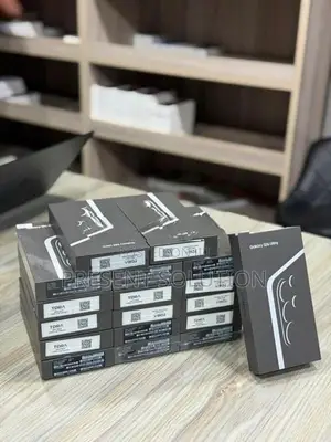 Samsung Galaxy S26 Ultra 256GB (Brand New)