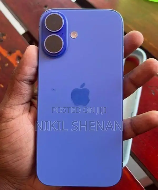 Apple iPhone 16 (Used)