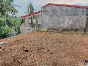කිරිබත්ගොඩ නගරයට ඇවිද යන දුරින් පර්චස් 16ක ඉඩමක්