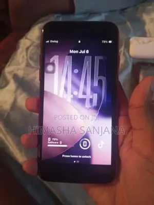 Apple iPhone SE 2 (Used)