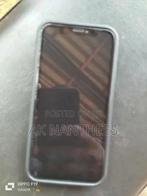 Apple iPhone X (Used)