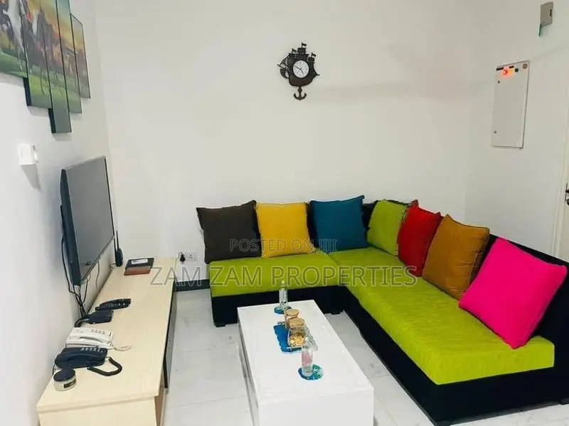 Fully Furnished Luxury Sea View Apartment For Rent in Mount Lavinia