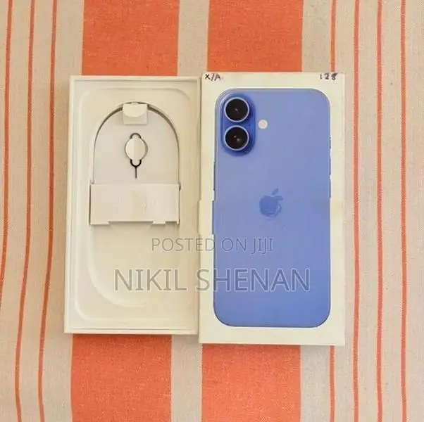 Apple iPhone 16 (Used)