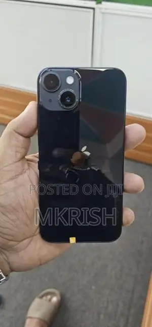Apple iPhone 14 (Used)