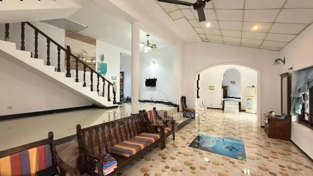 Dehiwala Twin House For Sale (NK11384)