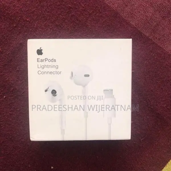 Apple Ear Pods-Lightning