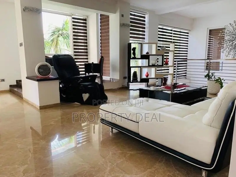Commercial Space for Rent in Colombo 5 - PDC50