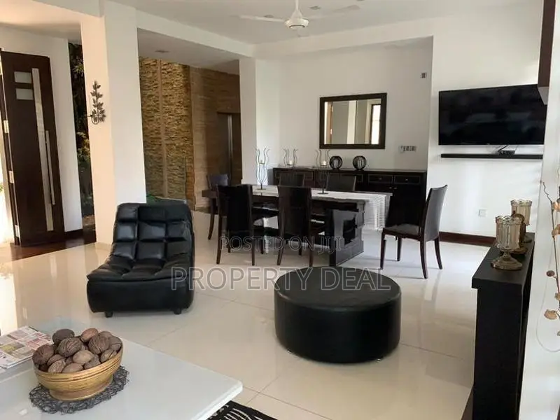 Commercial Space for Rent in Colombo 5 - PDC50