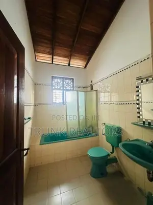 Dehiwala 04BR House For Sale (NK11390)