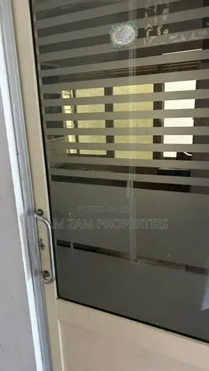 Three Story Building For Rent in Duplication Road Colombo 4