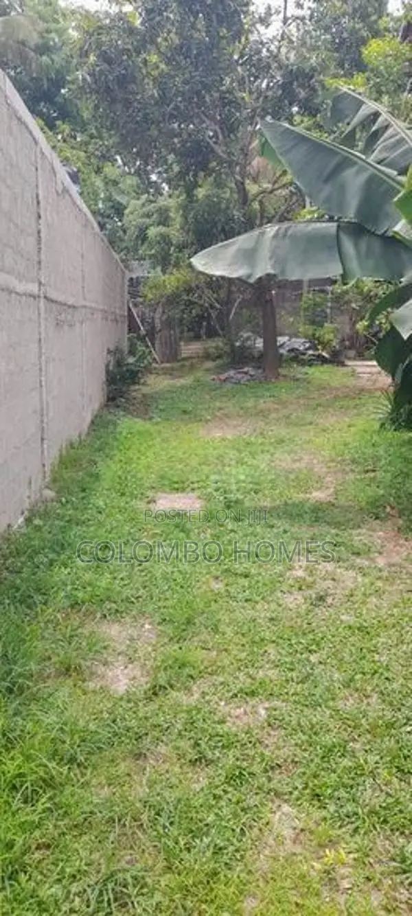 6 Perch Land for Sale Off Anderson Road - Dehiwala