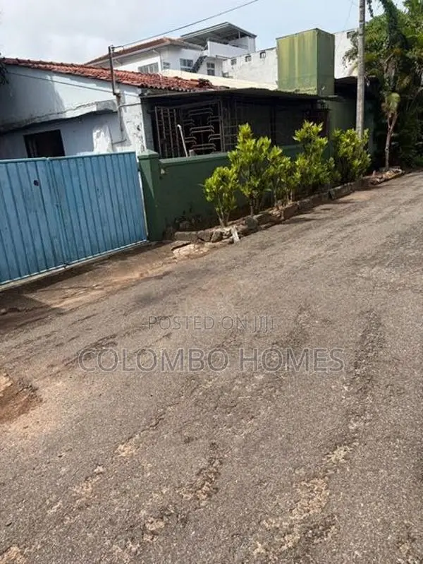 10 Perches Land for Sale - Lake Crescent Attidiya