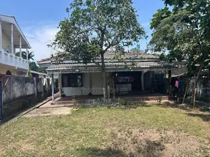 Lake Facing House with Land for Sale in Koralawella Bolgoda Moratuwa