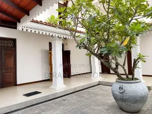 Colonial Building for Rent | Colombo 10 (DR-007)