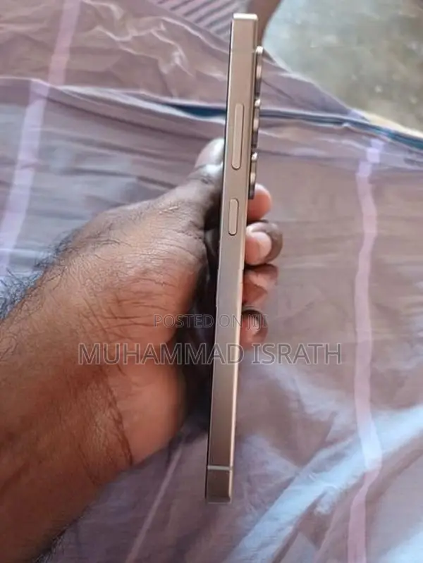 Samsung Galaxy S25 Ultra (Used)