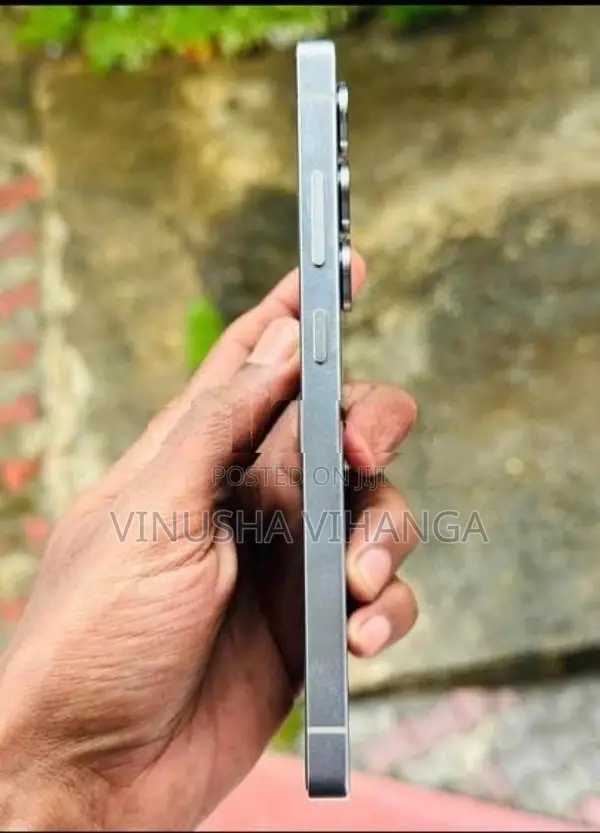 Samsung Galaxy S25 Ultra (Used)