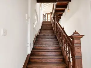 Colonial Building for Rent | Colombo 10 (DR-007)