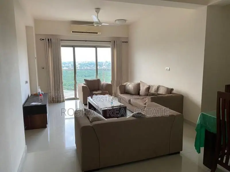 FULLY FURNISHED ICONIC 110 APARTMENT FOR RENT RAJAGIRIYA CHI2677