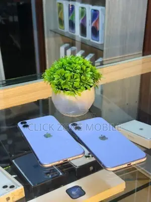 Apple iPhone 11 128GB (Used)