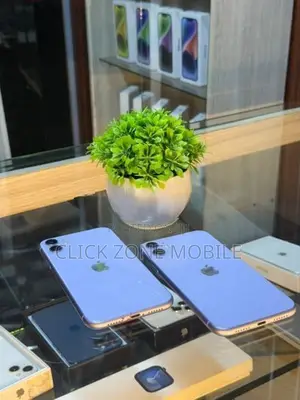 Apple iPhone 11 128GB (Used)