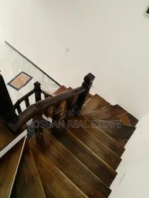 FOUR STORY LUXURY HOUSE FOR SALE BATTARAMULLA CHI2675