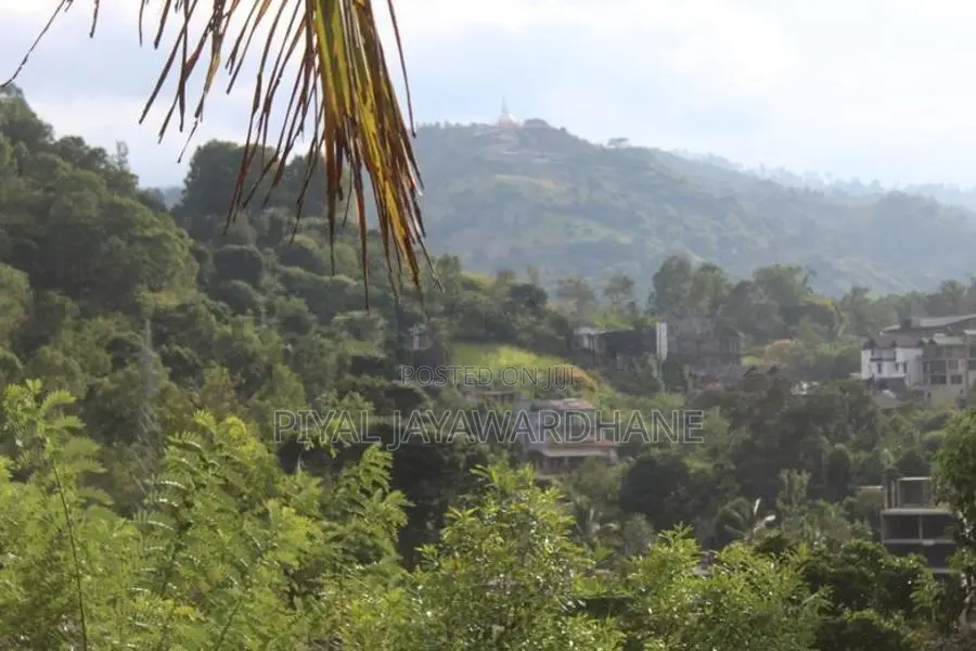 Land for Sale in Ella