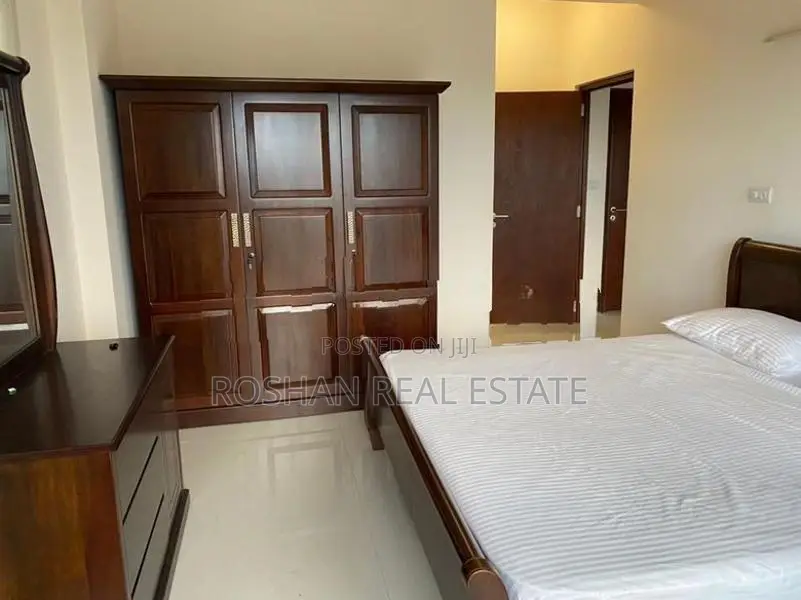 FULLY FURNISHED ICONIC 110 APARTMENT FOR RENT RAJAGIRIYA CHI2677