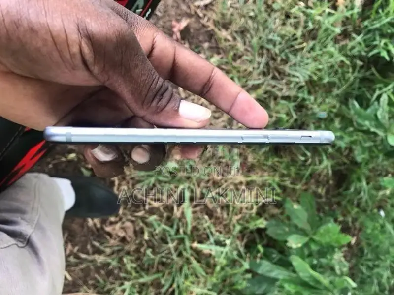 Apple iPhone 6 (Used)