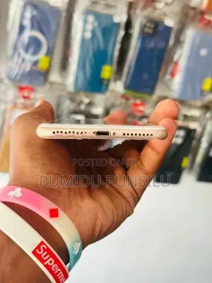 Apple iPhone 8 Plus (Used)