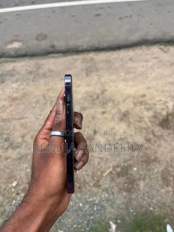 Apple iPhone 14 Pro (Used)