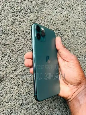Apple iPhone 11 Pro 256GB (Used)
