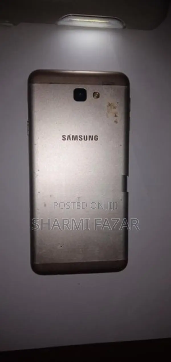 Samsung Galaxy J7 (Used)