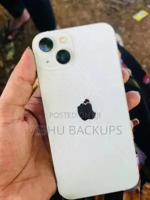 Apple iPhone 13 (Used)