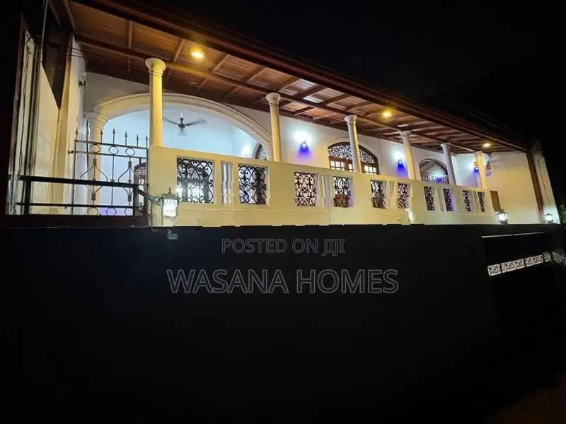 2 Unit House for Sale Rajagiriya