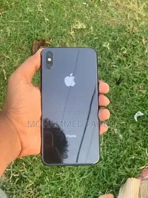 Apple iPhone XS Max (Used)