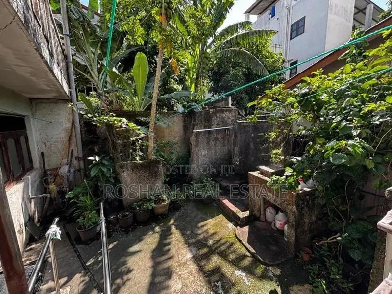 3 UNIT HOUSE FOR RENT WATTRAPOLA MOUNTLAVANIA IB2684