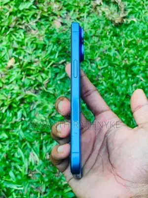 Apple iPhone 16 128GB (Used)