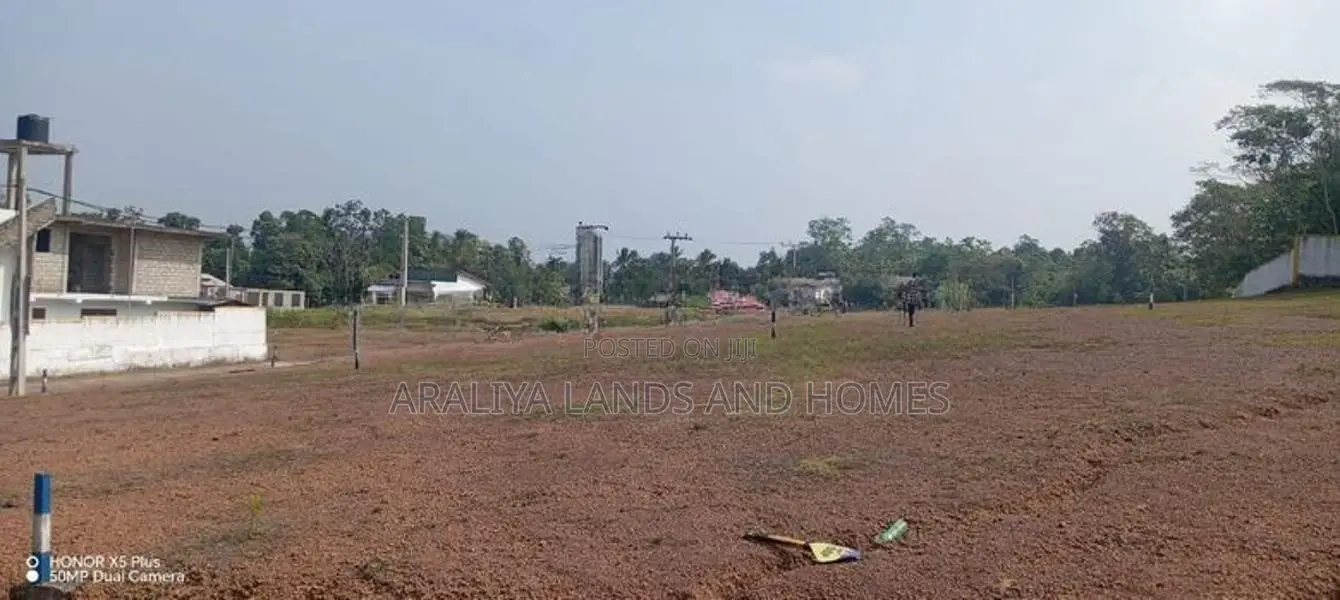Land for Sale in Kasbawa