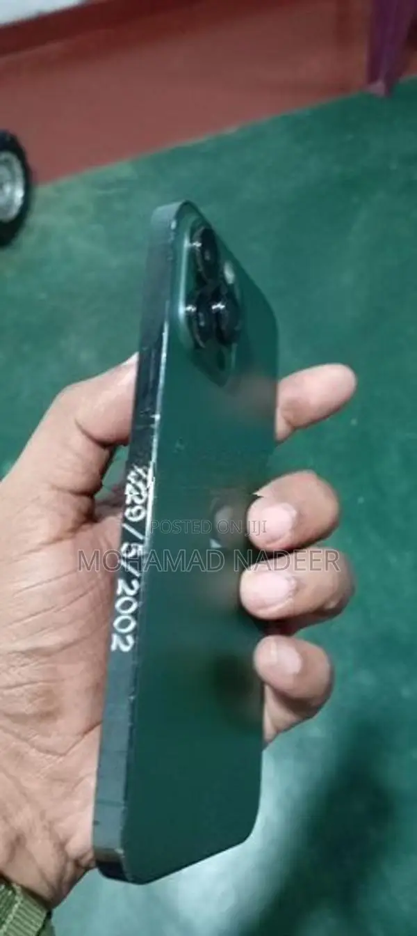 Apple iPhone 13 Pro Max 256GB (Used)