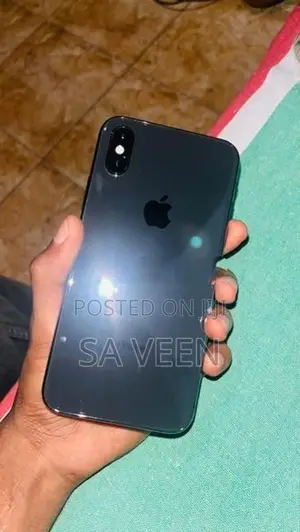 Apple iPhone XS (Used)