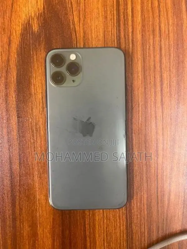Apple iPhone 11 Pro 256GB (Used)