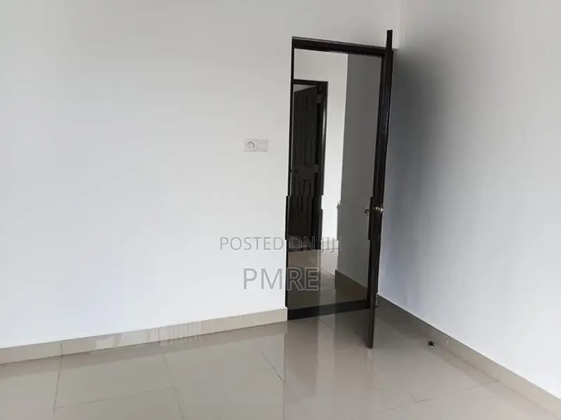 Brand New Apartment for Sale in Malabe - Elixia 3 C's