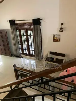 Upstairs of Two Storey House for Rent Gampaha Rathupaswala
