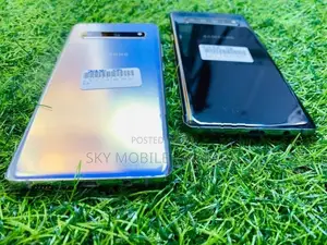 Samsung Galaxy S10 5G 8GB / 256GB (Used)