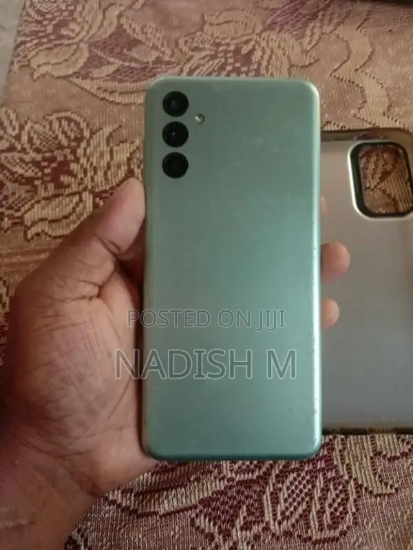 Samsung Galaxy M13 6gb ram 6000 mah b (Used)