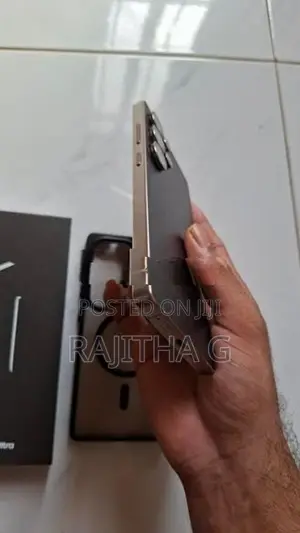 Samsung Galaxy S25 Ultra (Used)