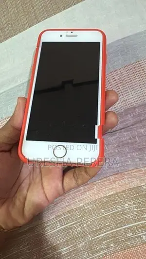 Apple iPhone 6S (Used)