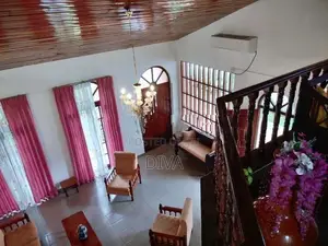 Spacious Two Story House for Sale Nugegoda