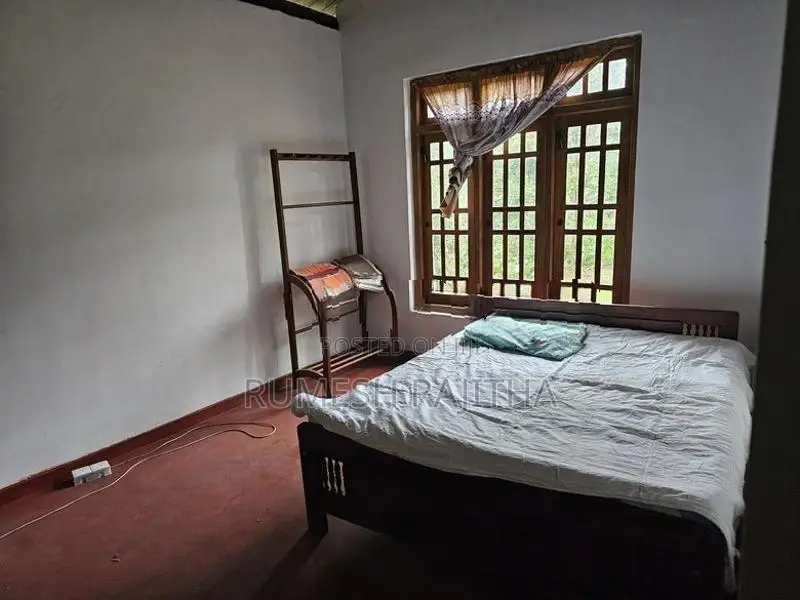අගනා නිවසක් වැලිමඩින්